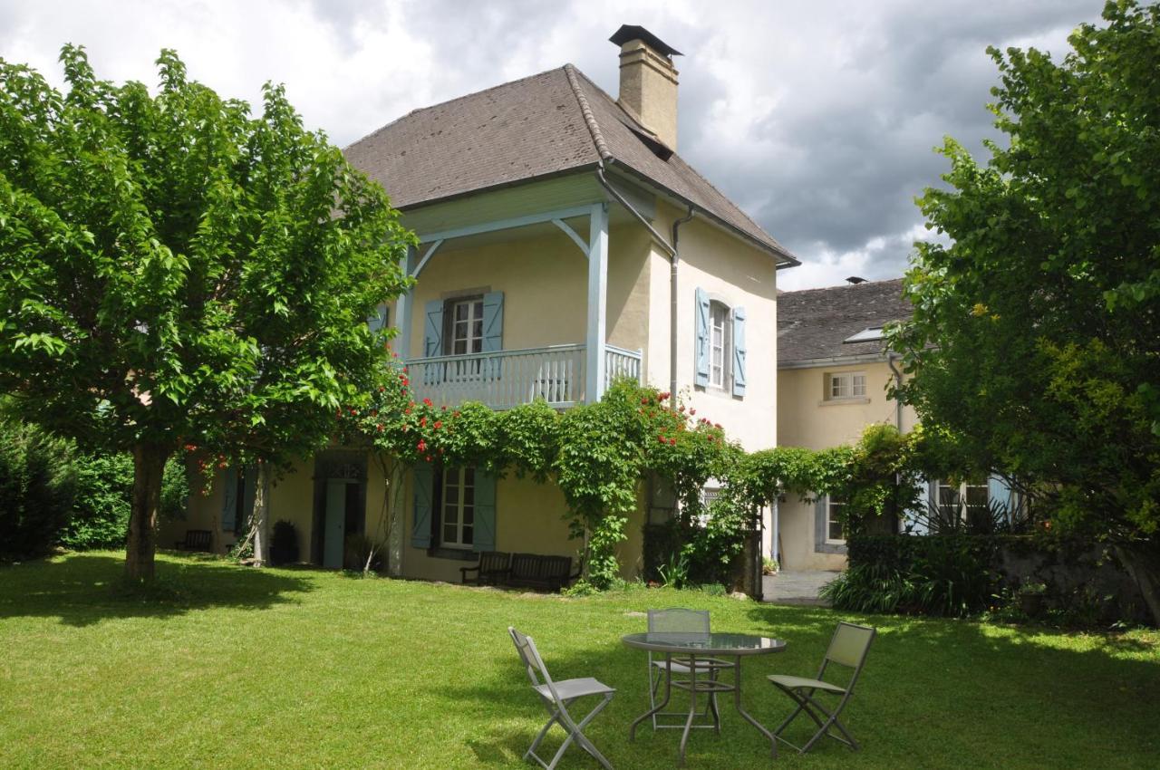 Gite D'Etape Le Couvent D'Ossau Louvie Juzon Экстерьер фото